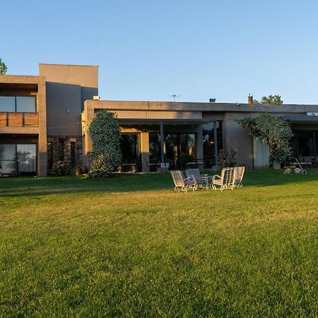 בית הארחה Los Árboles 	Casa De Huespedes La Azul מראה חיצוני תמונה